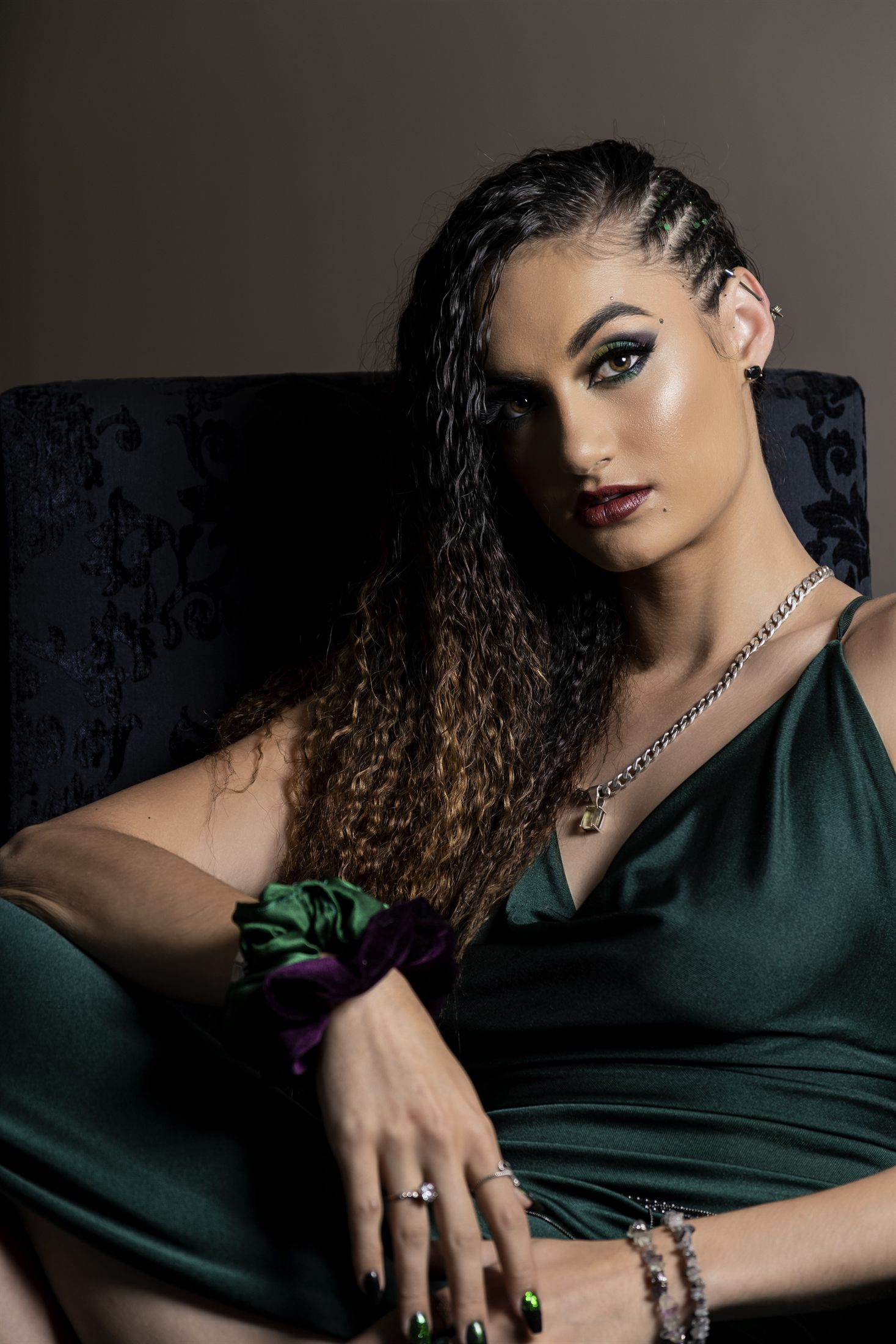 Annzelize model portfolio shoot at the Swakopmund Aviation Club by Maja Carstens — photo 2 of 13