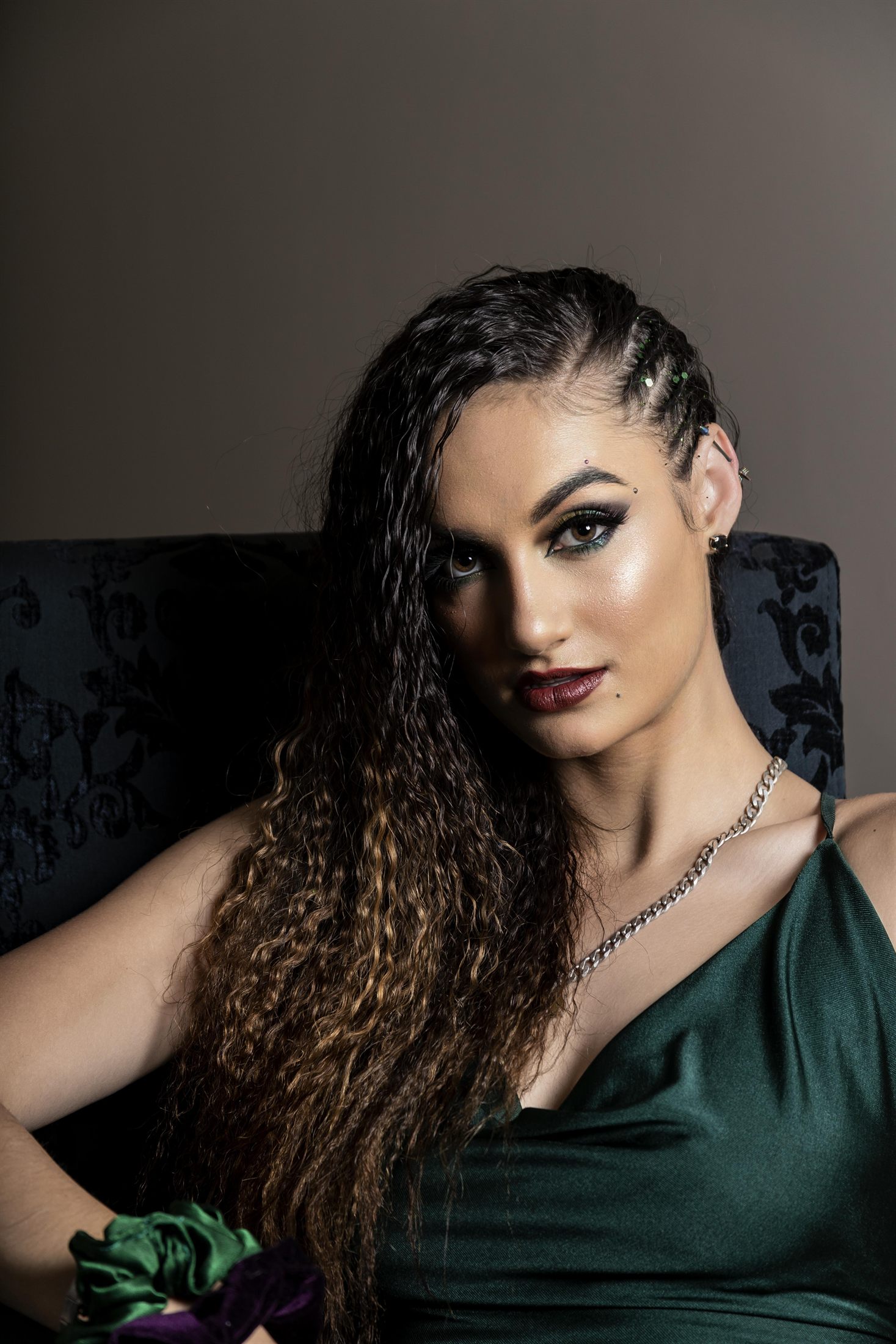 Annzelize model portfolio shoot at the Swakopmund Aviation Club by Maja Carstens — photo 3 of 13