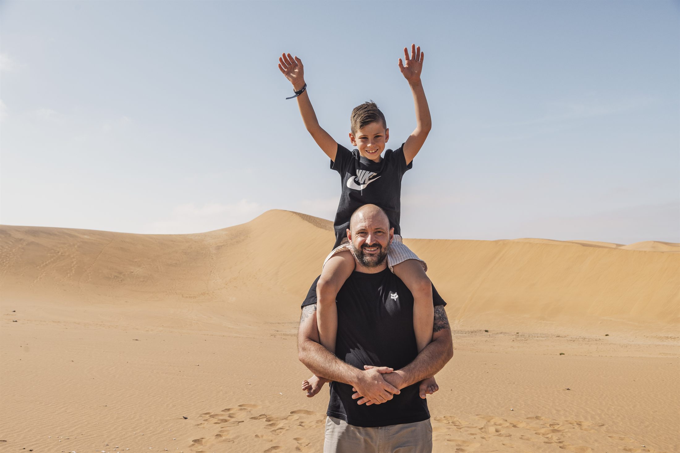 Chantelle Family Shoot in the Kramersdorf dunes by Maja Carstens — photo 10 of 16