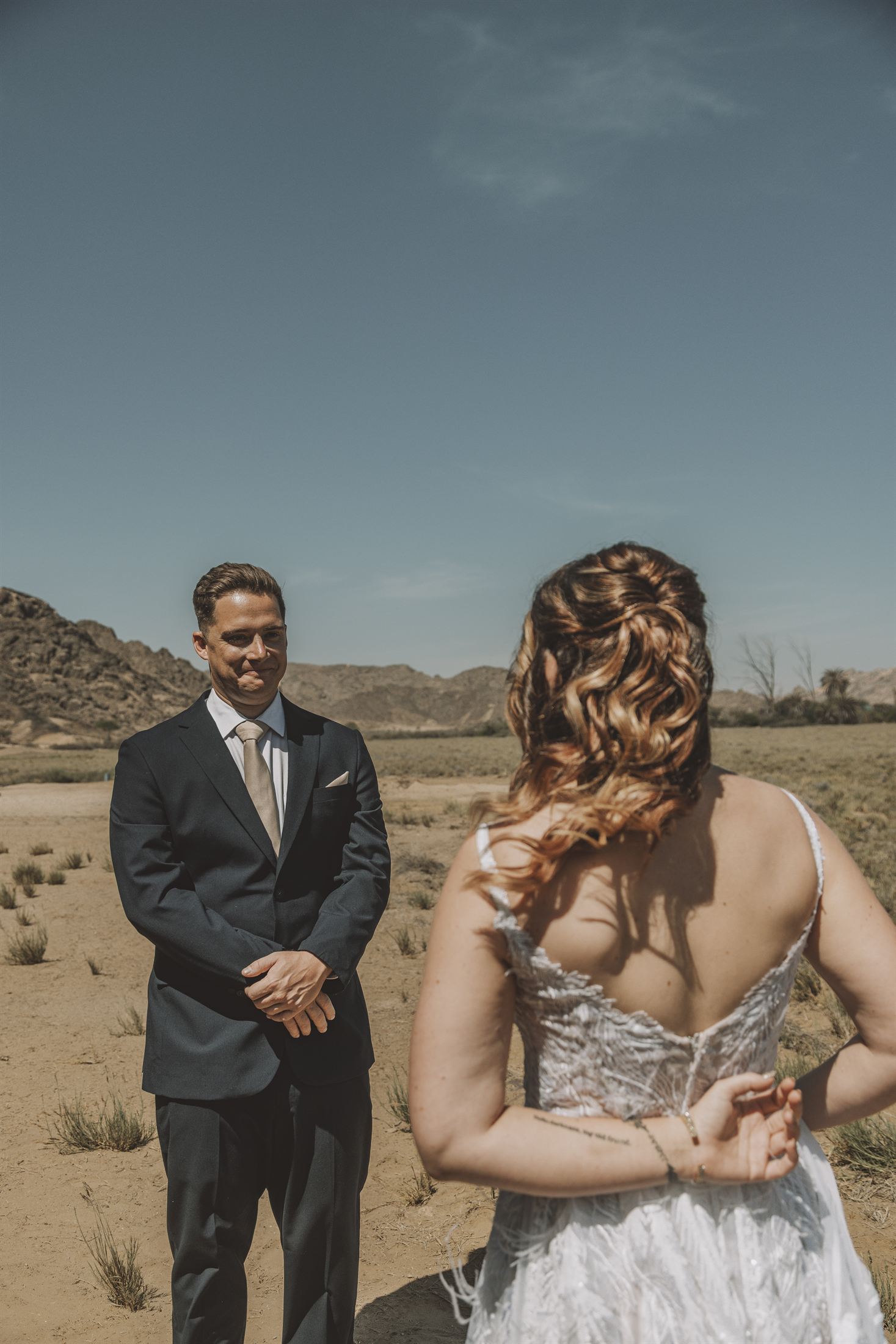 Jessica and Lee wedding at Livingstone's Private Tented Lodge by Maja Carstens — photo 11 of 49