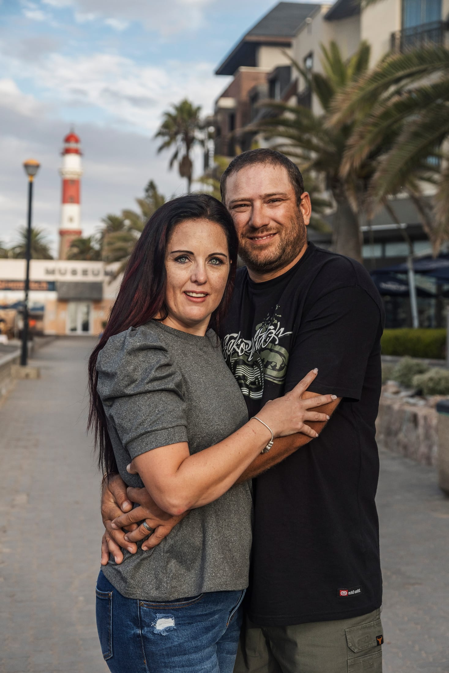 Lolla family shoot at the Swakopmund Jetty, palm-tree lane, and The Mole by Maja Carstens — photo 24 of 25